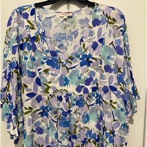 Andre by Unit foral top Size Large